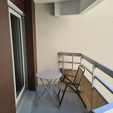 Chambre De 11 M2 Avec Balcon Parigi Esterno foto